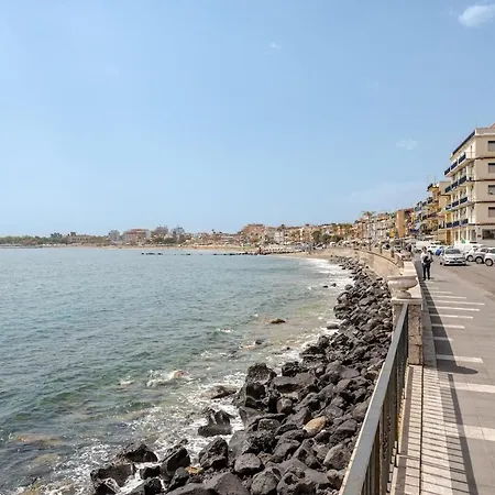 Appartamento Casa A'mmare - 20mt Dal Mare - Centro Giardini Naxos